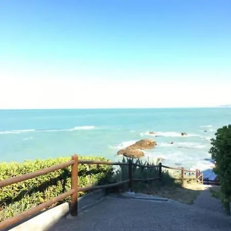 Casa Elegante In Riva Al Mare, -ch-