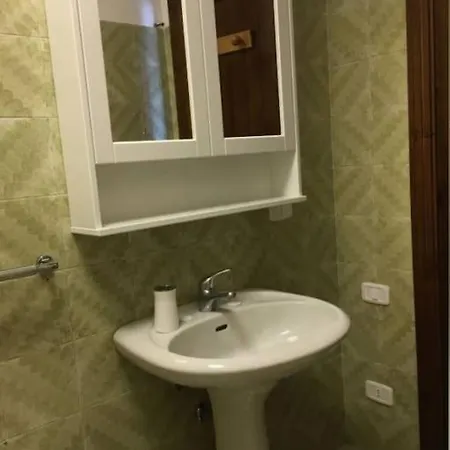 Nyaraló Casa Elegante In Riva Al Mare, -ch-