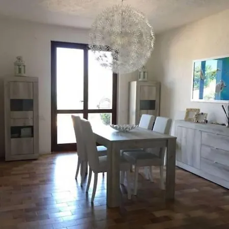 Nyaraló Casa Elegante In Riva Al Mare, -ch- Vasto
